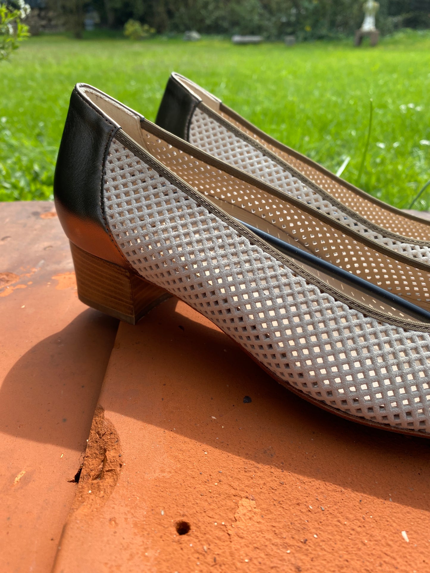 Pumps J. Metayer