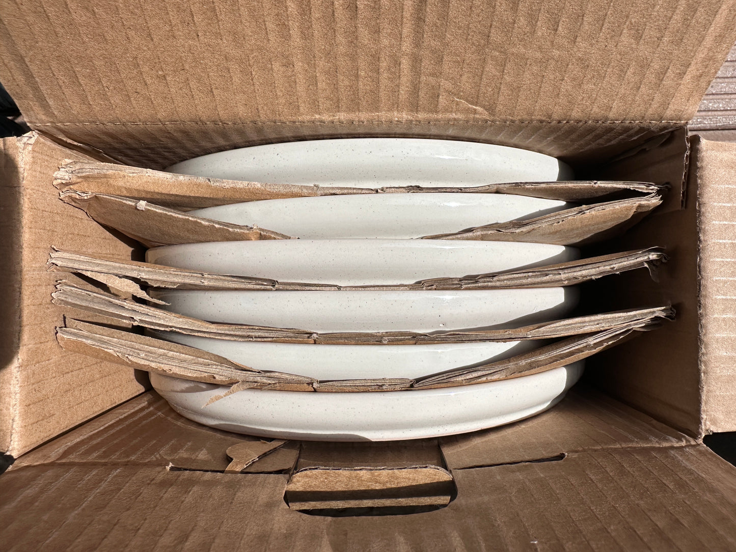 Set von 6 Desserttellern aus gesprenkeltem Steingut, Tecka
La Redoute Interieurs