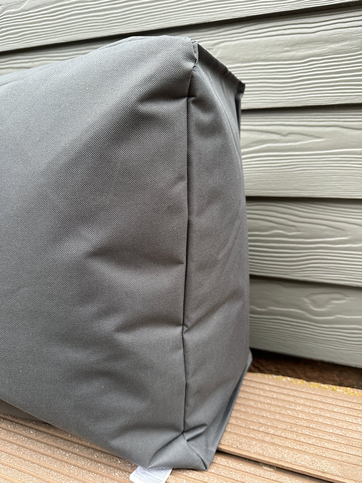Outdoor Pouf 'Der Ruhepouf' Mokebo - Eckiger Sitzpouf oder Fußhocker