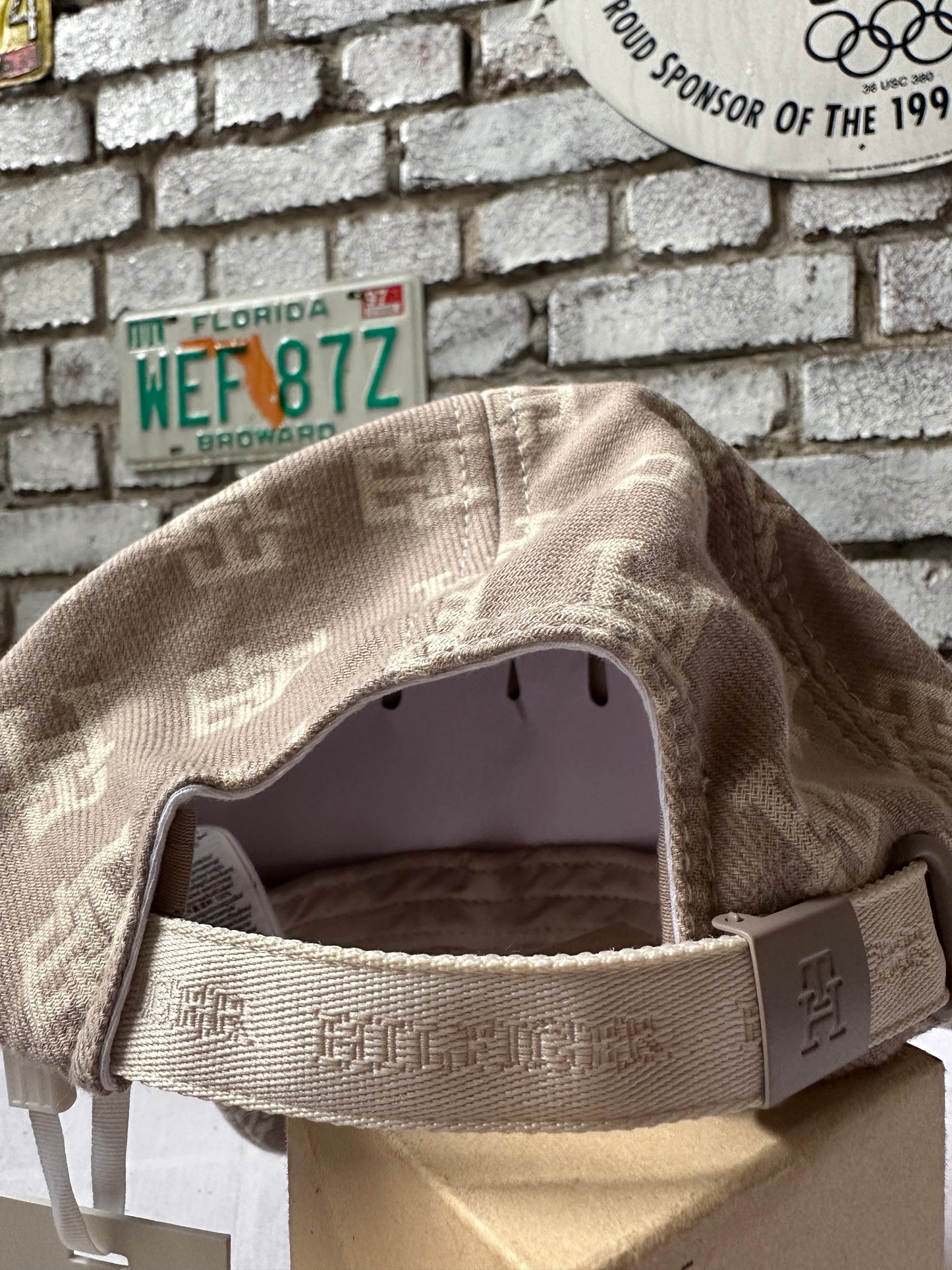 Tommy Hilfiger Cap Contemporary