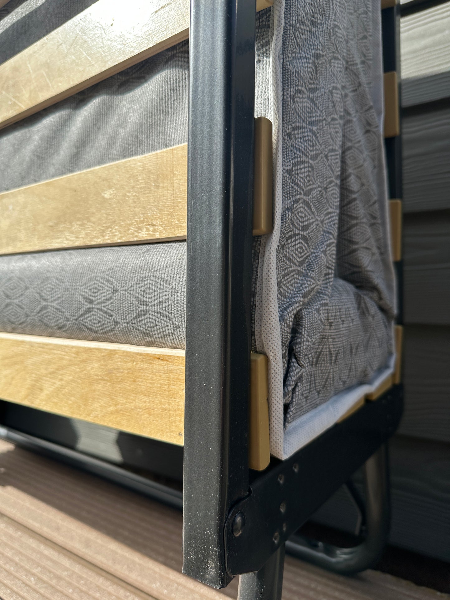 Gästebett klappbar 90x200 cm Liegefläche 190cm